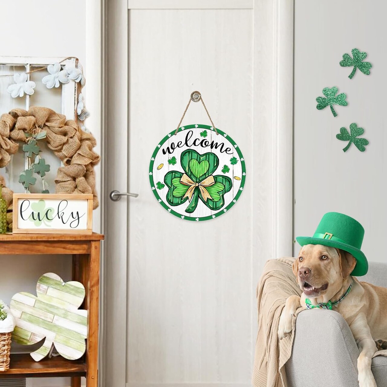 Welcome St. Patrick's Day Clover Front Door Sign, Shamrock Farmhouse Wood Door Hanger Outdoor Outside Porch Decor, Spring Irish Gold Coins Wooden Wreath Indoor Wall Hanging Decoration
